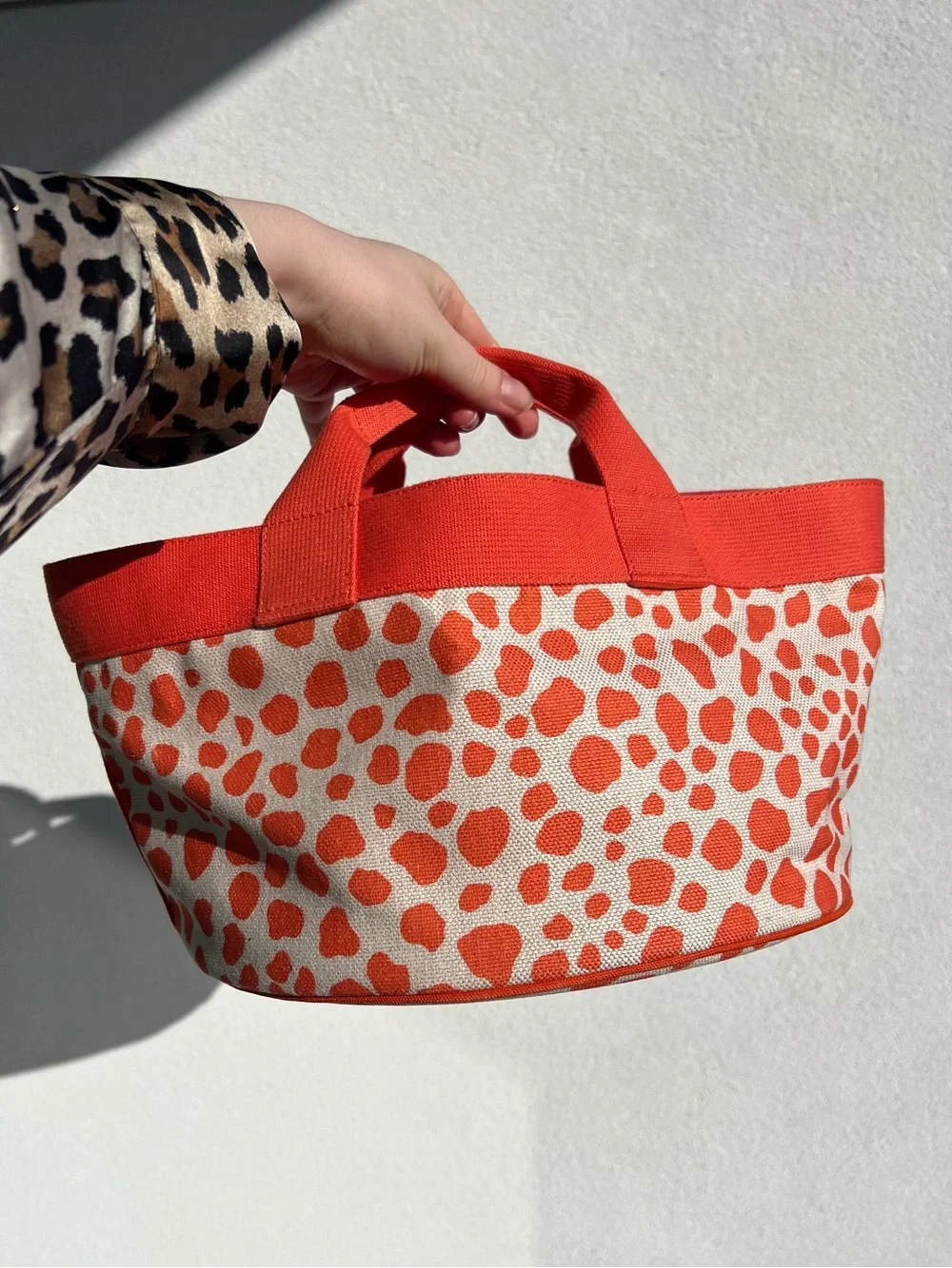 RARE HERMÈS KIDS LINE ORANGE CANVAS ANIMAL PRINT TOTE WITH POUCH